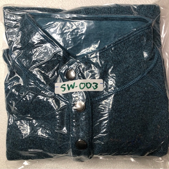 Tommy Bahama Men’s Palm Canyon Flip Coast Reversible Fleece Sweater Size (Large) - Picture 16 of 16